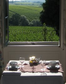 ... pour les yeux comme les papilles chambres hotes chateau Beaujolais 4 epis 69 Rhône Lantignie Morgon Regnie